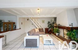 Ruca, Brittany 22550