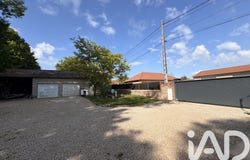 Pougy, Grand Est 10240