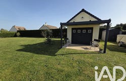 Criel-sur-Mer, Normandy 76910