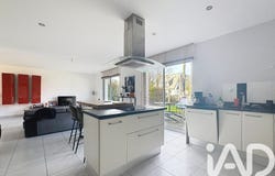 Séné, Brittany 56860
