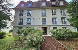 92 rue Paul Jozon, Fontainebleau, Île-de-France 77300