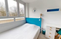Rue du Parc, Bron, Auvergne-Rhône-Alpes 69500