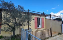 Sarrians, Provence-Alpes-Côte d'Azur 84260