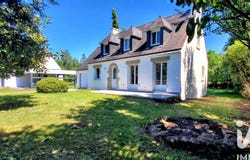 Séné, Brittany 56860