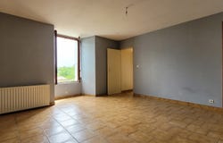 Louin, Nouvelle-Aquitaine 79600
