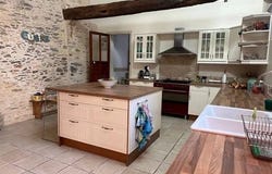 Bazoges-En-Pareds, Vendee