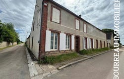 Champlay, Yonne 89300