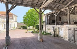 Salignac-sur-Charente, Nouvelle-Aquitaine 17800