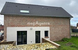 Clery-Sur-Somme, Picardie 80200