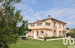 Bédarrides, Provence-Alpes-Côte d'Azur 84370