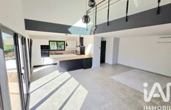 Locqueltas, Brittany 56390
