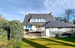 Caudan, Brittany 56850
