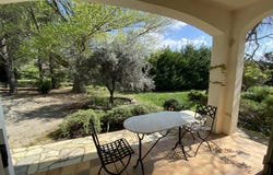 Cadenet, Provence-Alpes-Côte-d'Azur 84160