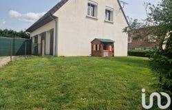 Villaines-sous-Bois, Île-de-France 95570