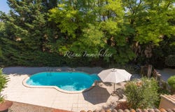 Robion, Vaucluse 84440