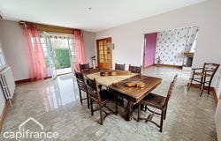 THOUARS, Poitou-Charentes 79100