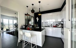 Tours, Centre-Val de Loire 37200