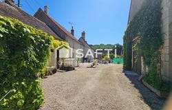 Chaumussay, Centre 37350