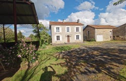 La Tâche AOC, Poitou-Charentes 16260