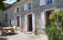 Bresdon, Poitou-Charentes 17490