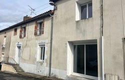 Lussac-les-Châteaux, Vienne 86320