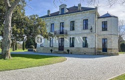 Bordeaux, Aquitaine 33000