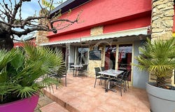 Suze-la-Rousse, Auvergne-Rhône-Alpes 26790