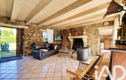 Rostrenen, Brittany 22110