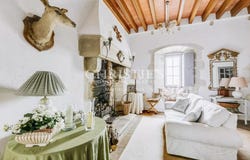 Parthenay, Poitou-Charentes 79200
