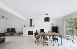 Veigné, Centre-Val de Loire 37250