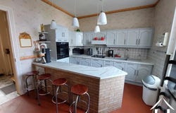 Tonnerre, Yonne 89700