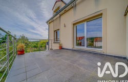 Corny-sur-Moselle, Grand Est 57680