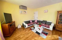 Nogent-le-Roi, Eure-et-Loir 28210