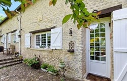 ETAMPES, Île-de-France 91150