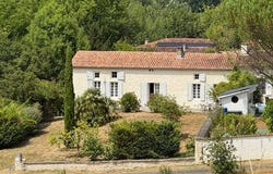 Dompierre-Sur-Charente, Poitou-Charentes 17610