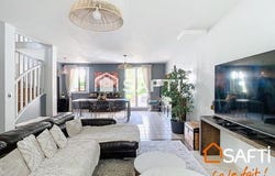 Lesigny, Île-de-France 77150