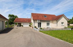 Besançon, Franche-Comté 25000