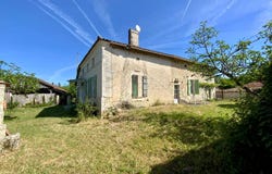 Jonzac, Charente-Maritime 17500