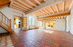 Pont-sur-Yonne, Bourgogne-Franche-Comté 89140