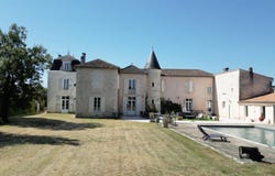 Saint-Jean-d'Angély, Poitou-Charentes 17400
