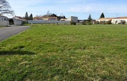 BEAULIEU SOUS PARTHENAY, Poitou-Charentes 79420