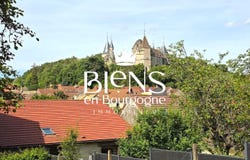 La Rochepot, Burgundy 21340