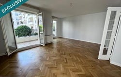 Issy-Les-Moulineaux, Île-de-France 92130