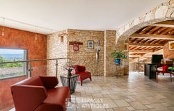 PIERREVERT, Provence-Alpes-Côte d'Azur 04860