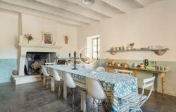 Uzès, Languedoc-Roussillon 30700