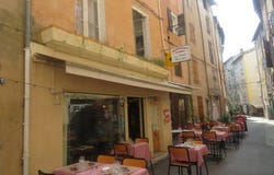 RIEZ, Provence-Alpes-Côte d'Azur 04500
