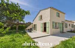 7 Avenue Fernand Julien, Lambesc, Provence-Alpes-Côte d'Azur 13410