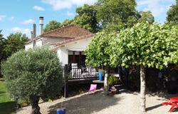Bors-de-Montmoreau, Poitou-Charentes 16190