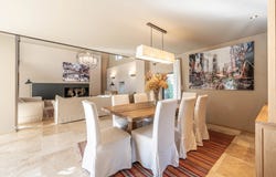 Bonnieux HH-15340726, Bonnieux, Provence-Alpes-Côte d'Azur 84480
