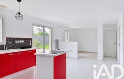 Luynes, Centre-Val de Loire 37230